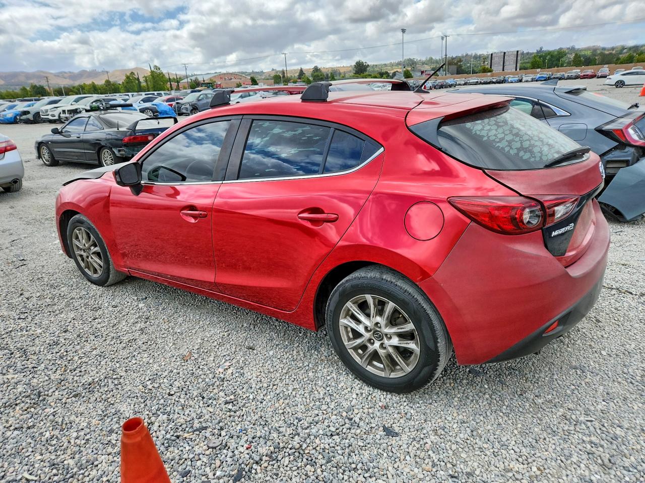2016 MAZDA 3