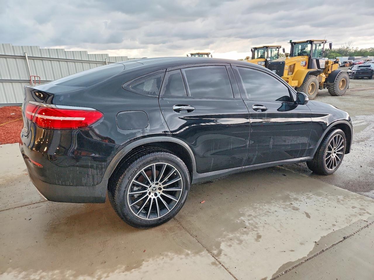 2017 MERCEDES-BENZ GLC-CLASS