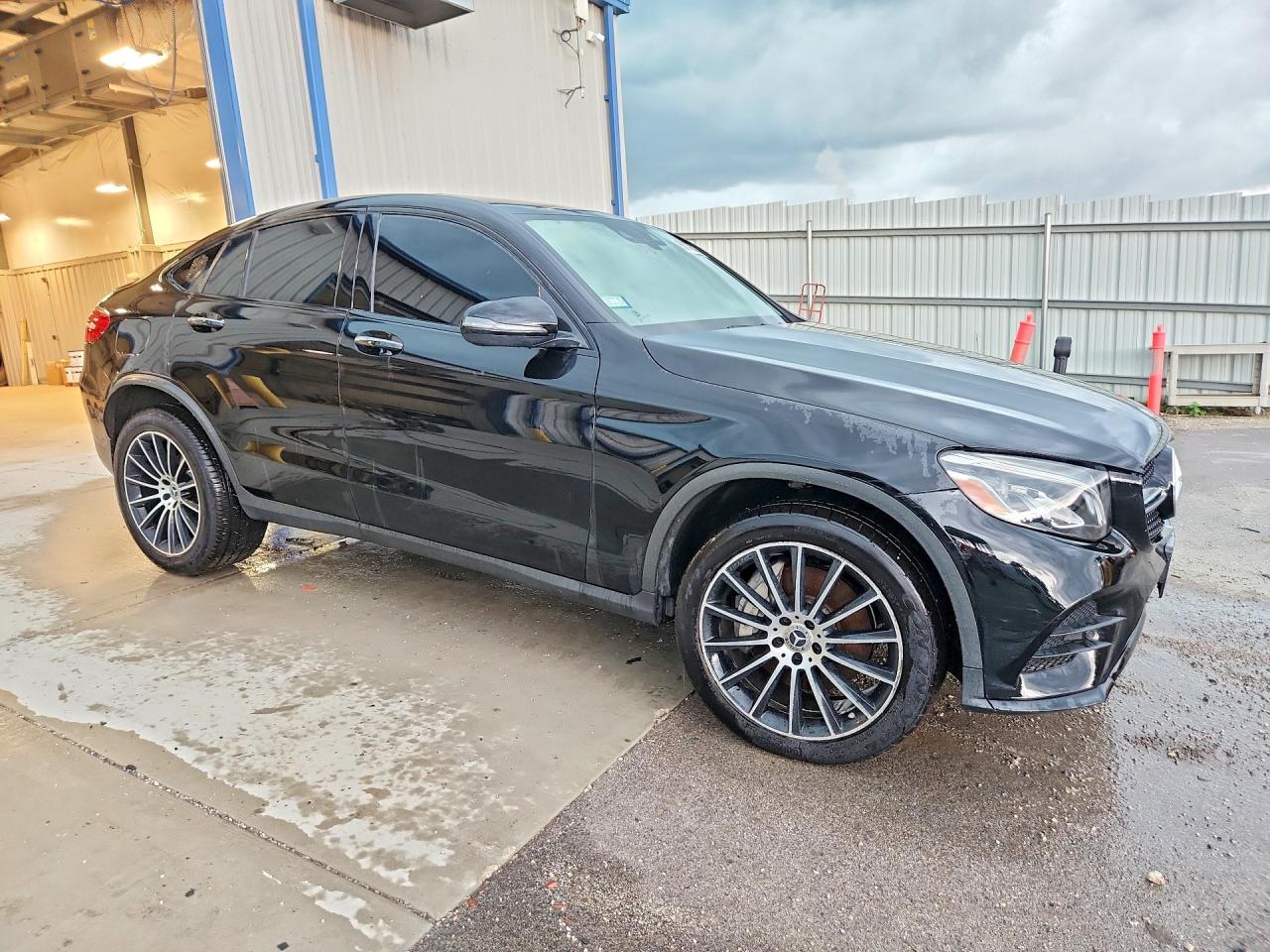 2017 MERCEDES-BENZ GLC-CLASS