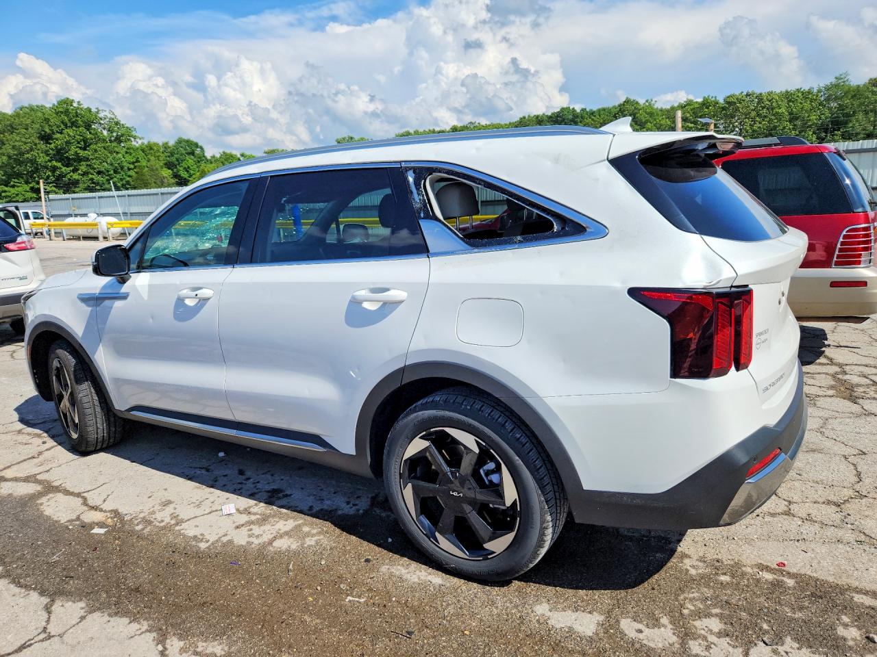 2025 KIA SORENTO