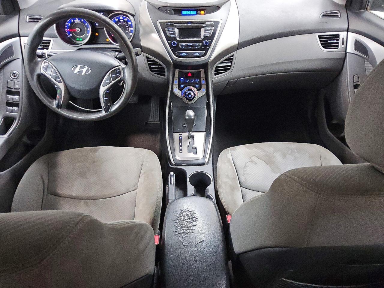 2013 HYUNDAI ELANTRA