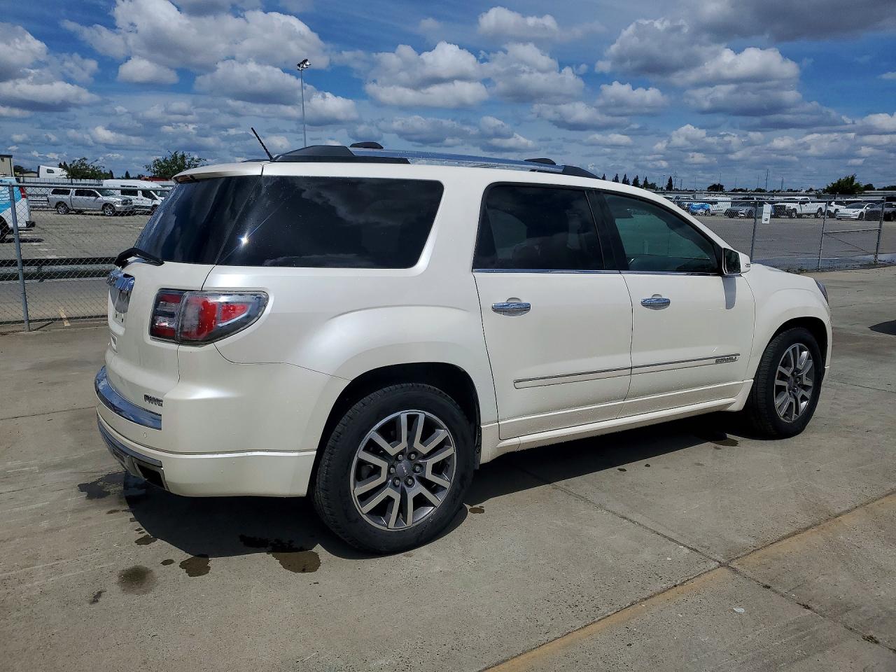 2014 GMC ACADIA DEN