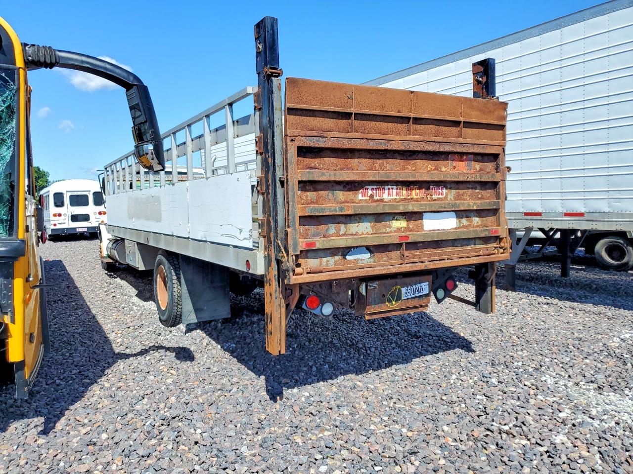 2008 INTERNATIONAL 4000 SERIE