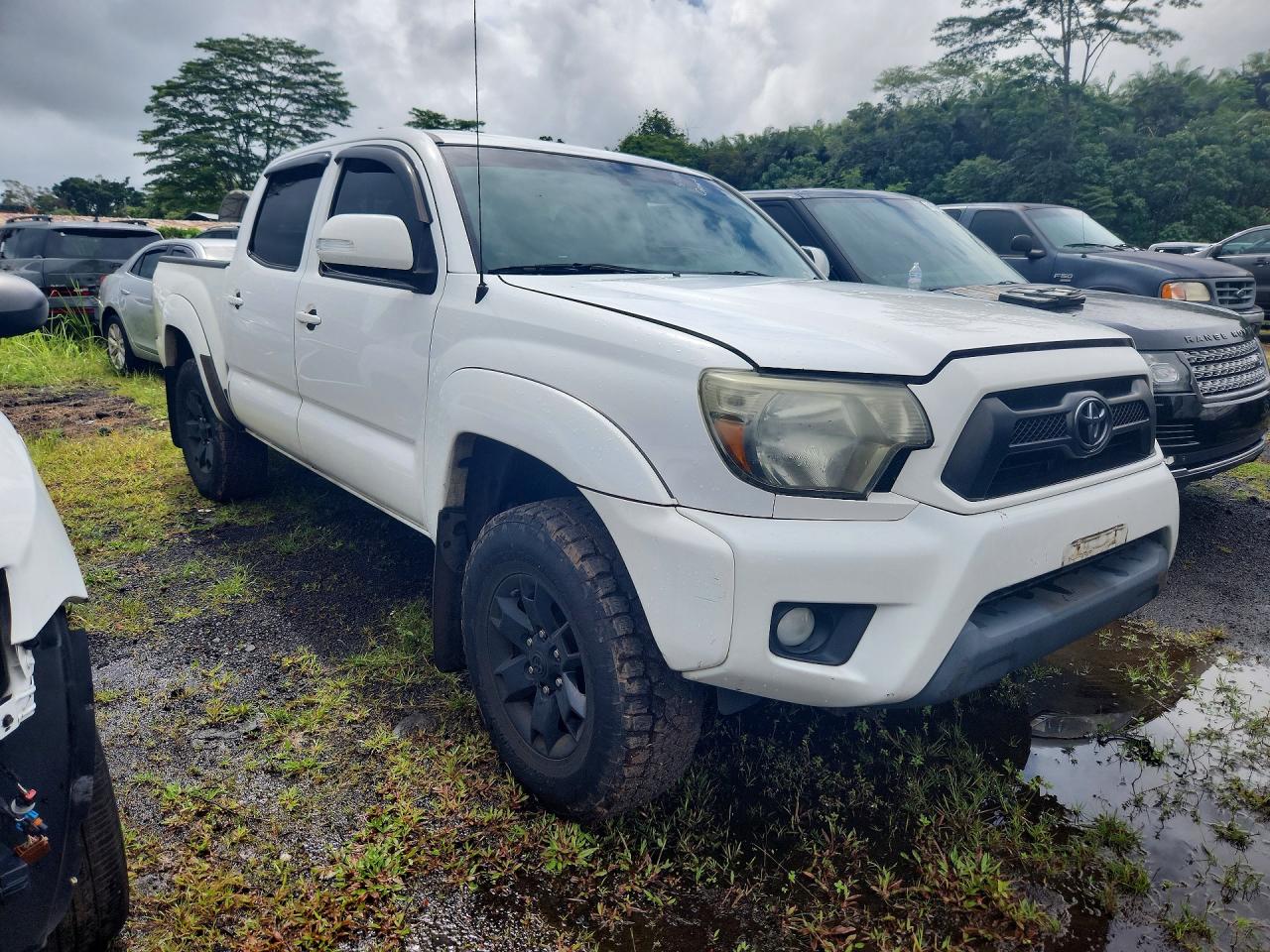 2015 TOYOTA TACOMA