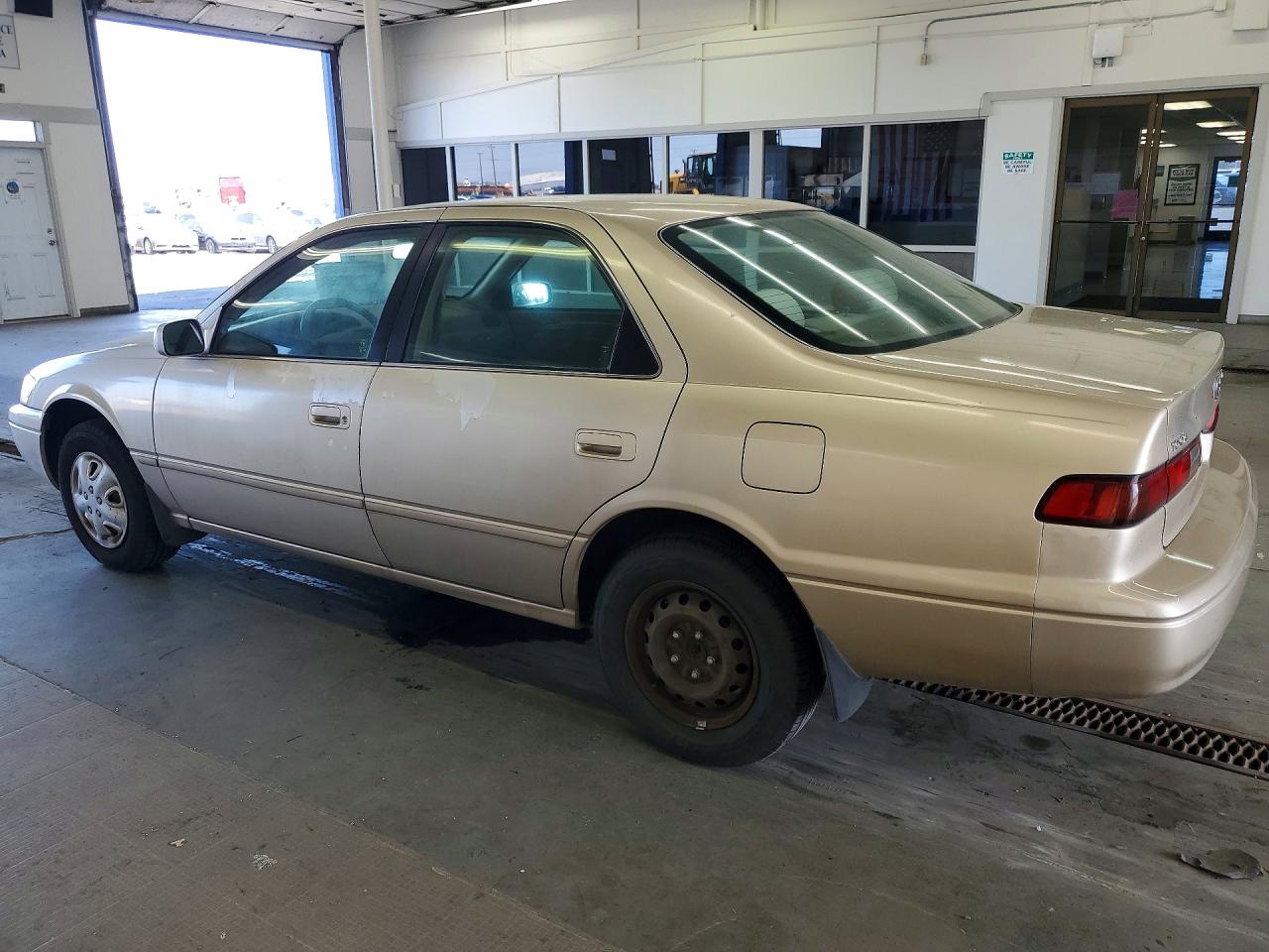 1999 TOYOTA CAMRY