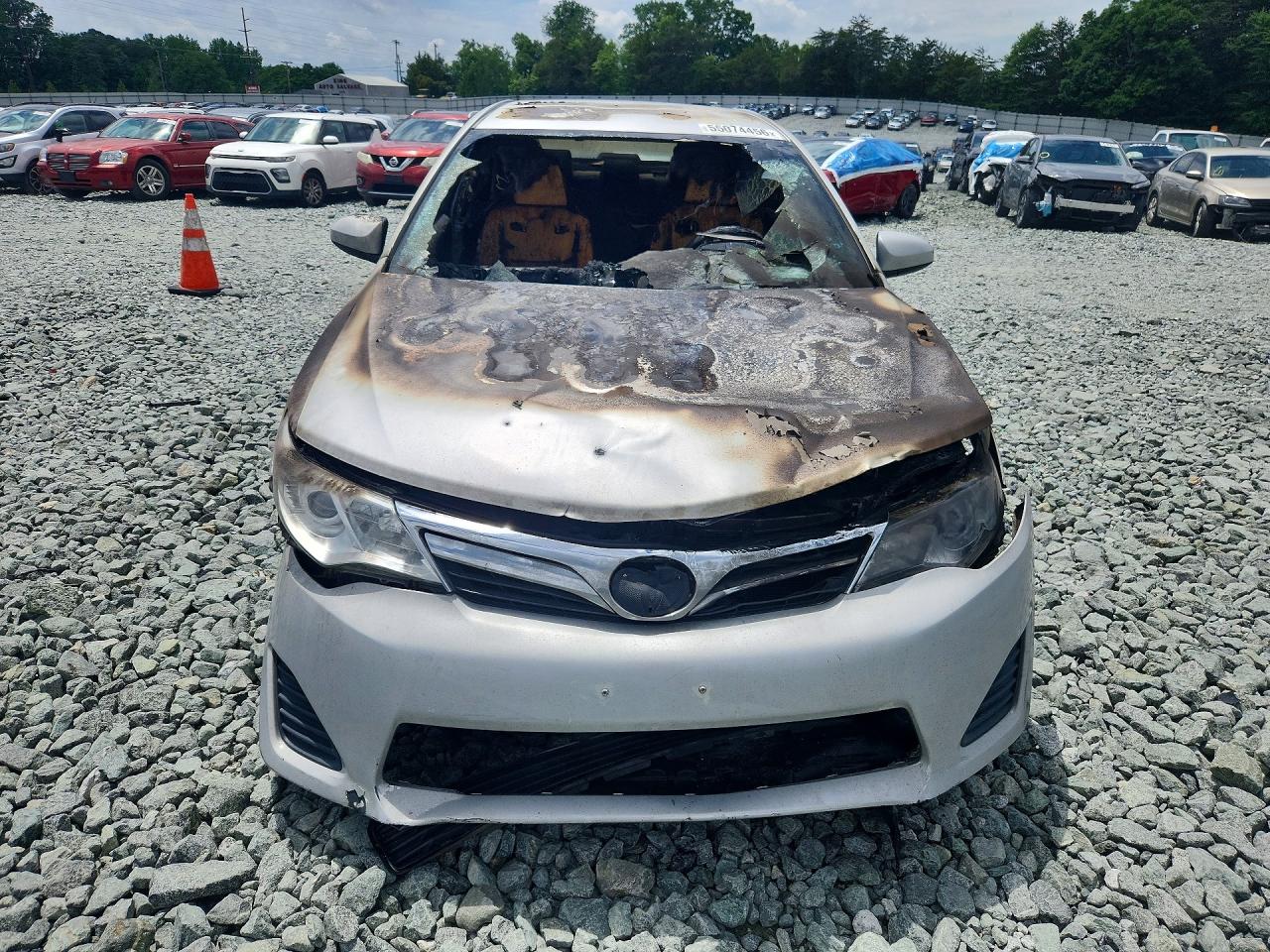 2014 TOYOTA CAMRY