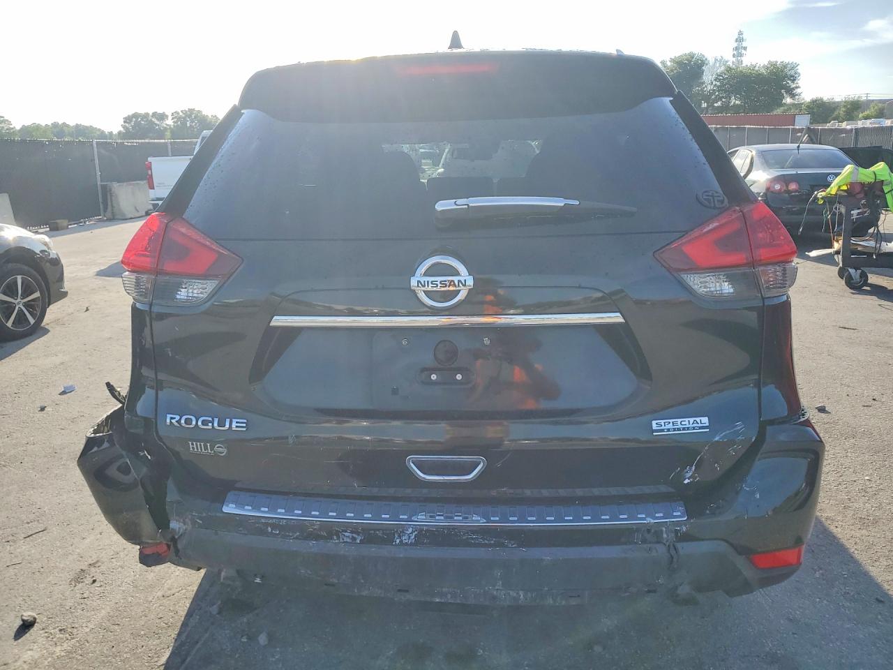 2019 NISSAN ROGUE