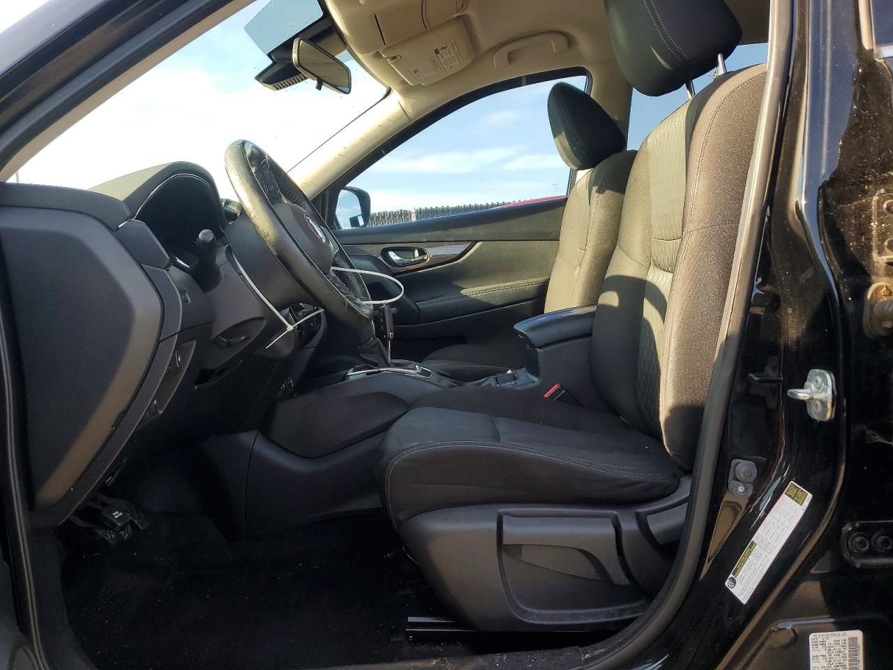 2019 NISSAN ROGUE