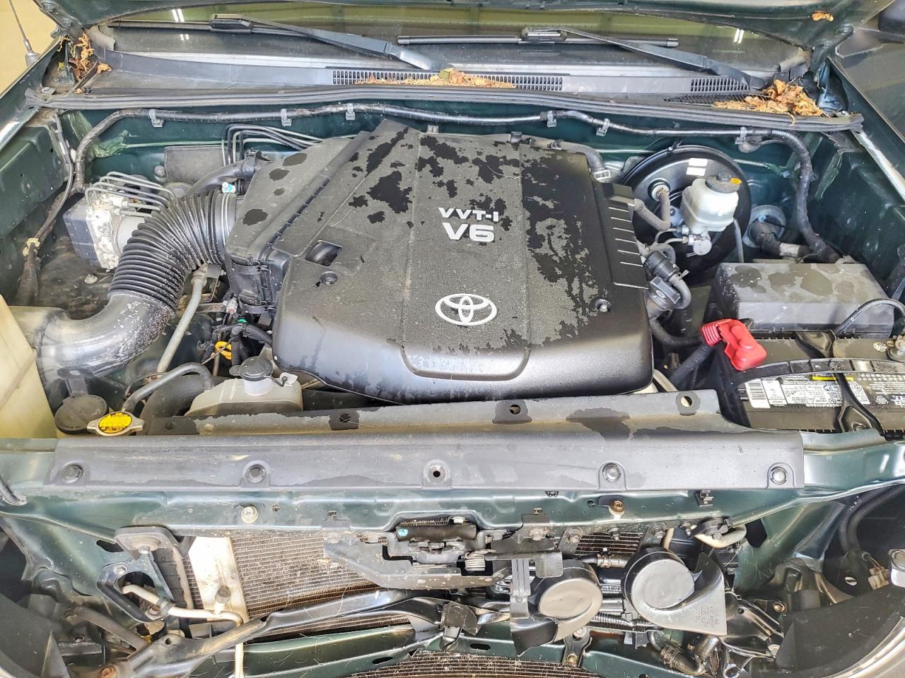 2010 TOYOTA TACOMA