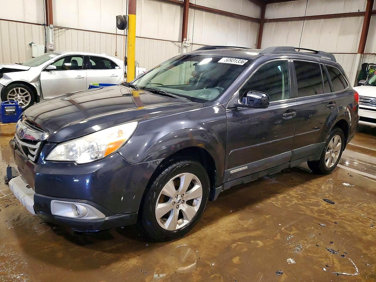 2012 SUBARU OUTBACK