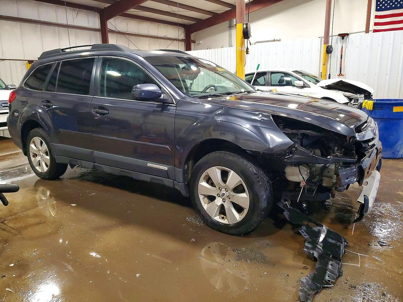 2012 SUBARU OUTBACK