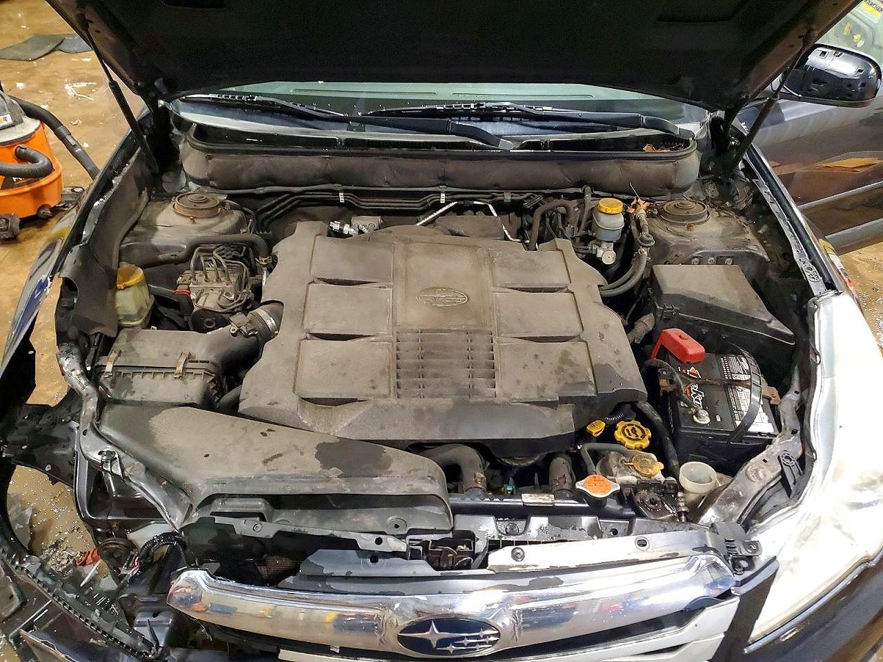 2012 SUBARU OUTBACK