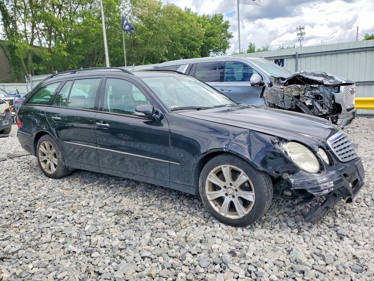 2009 MERCEDES-BENZ E-CLASS