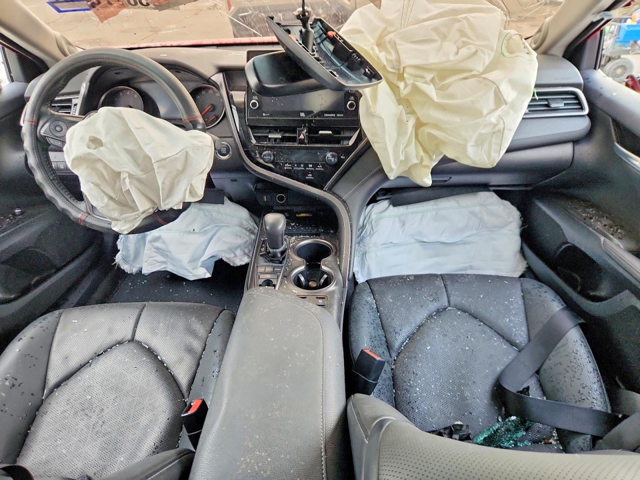 2024 TOYOTA CAMRY
