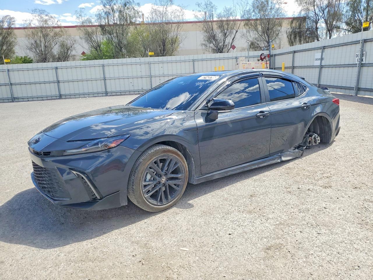 2025 TOYOTA CAMRY