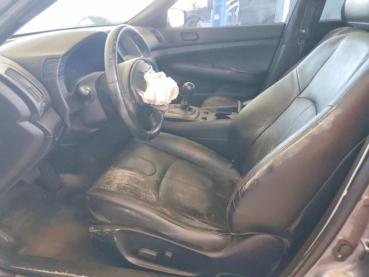 2015 INFINITI Q40