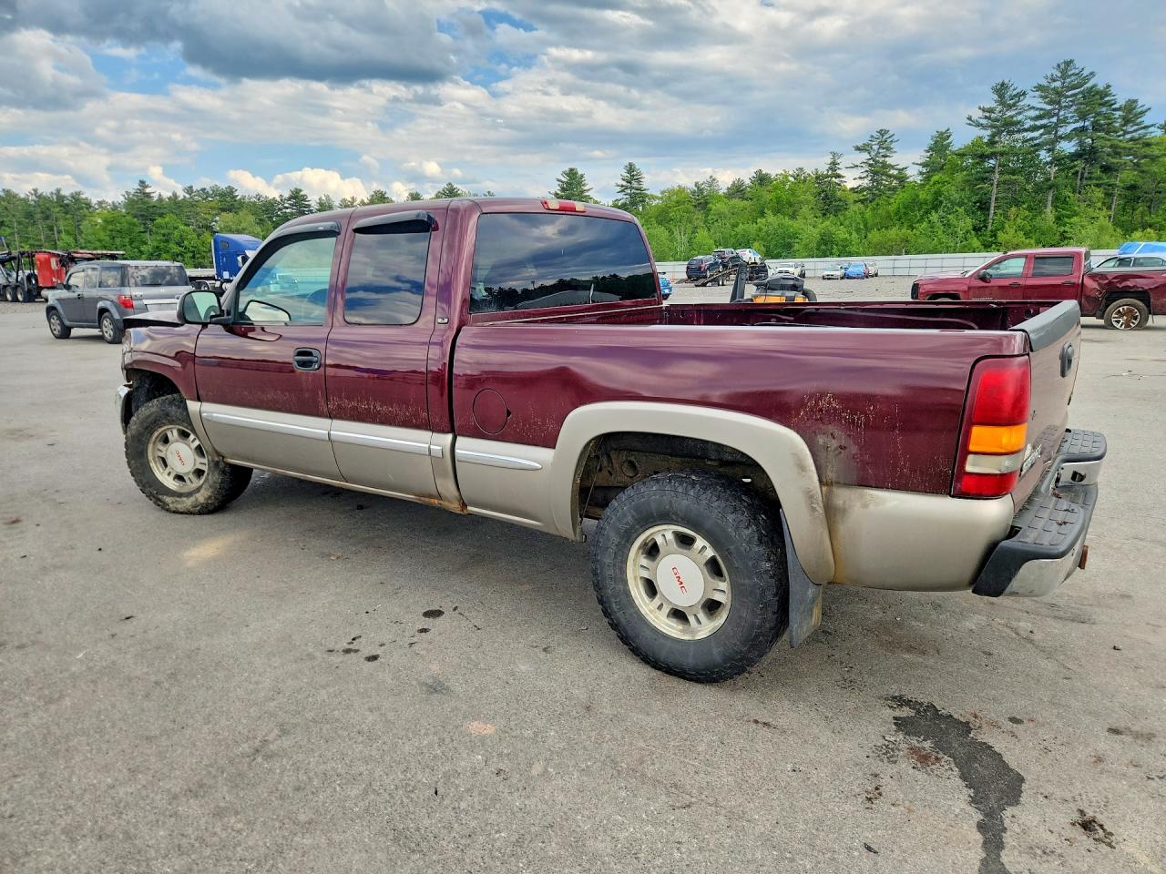 2002 GMC SIERRA