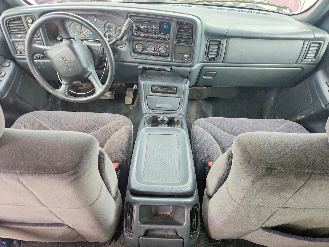 2002 GMC SIERRA