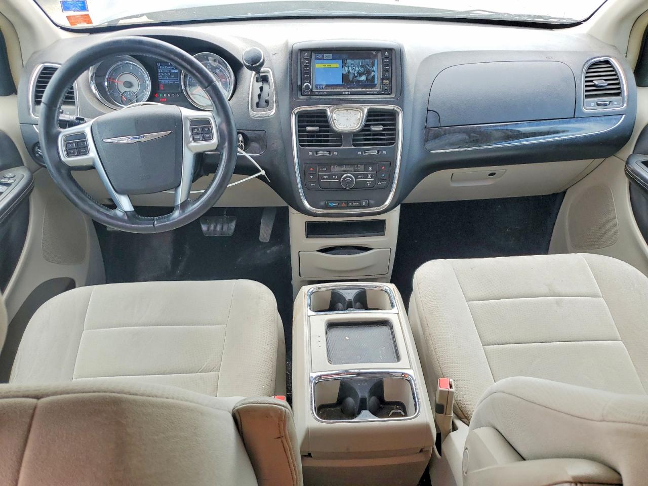 2011 CHRYSLER MINIVAN