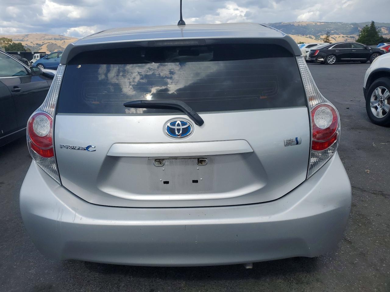 2013 TOYOTA PRIUS
