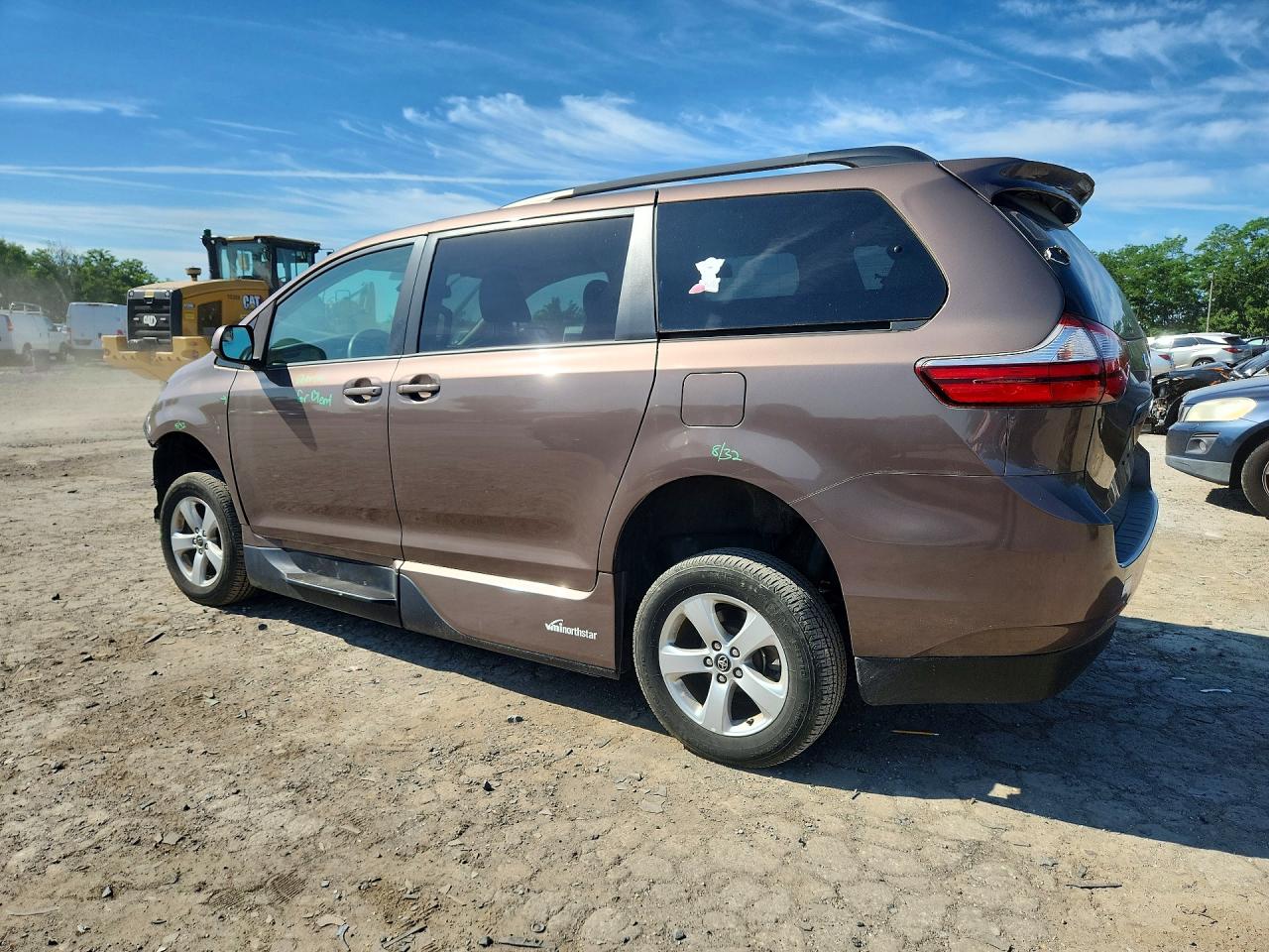 2018 TOYOTA SIENNA