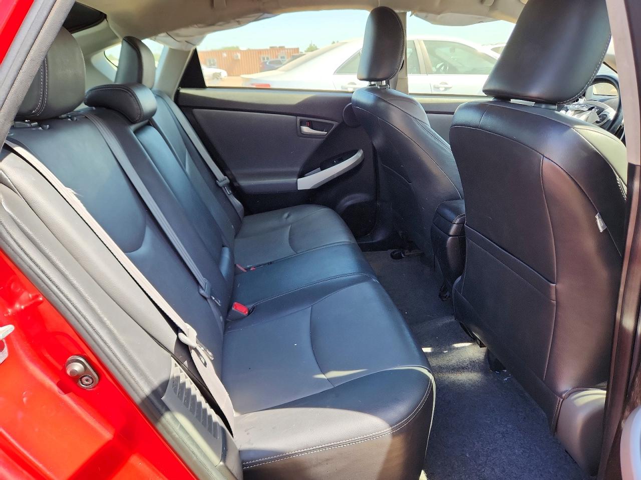 2014 TOYOTA PRIUS