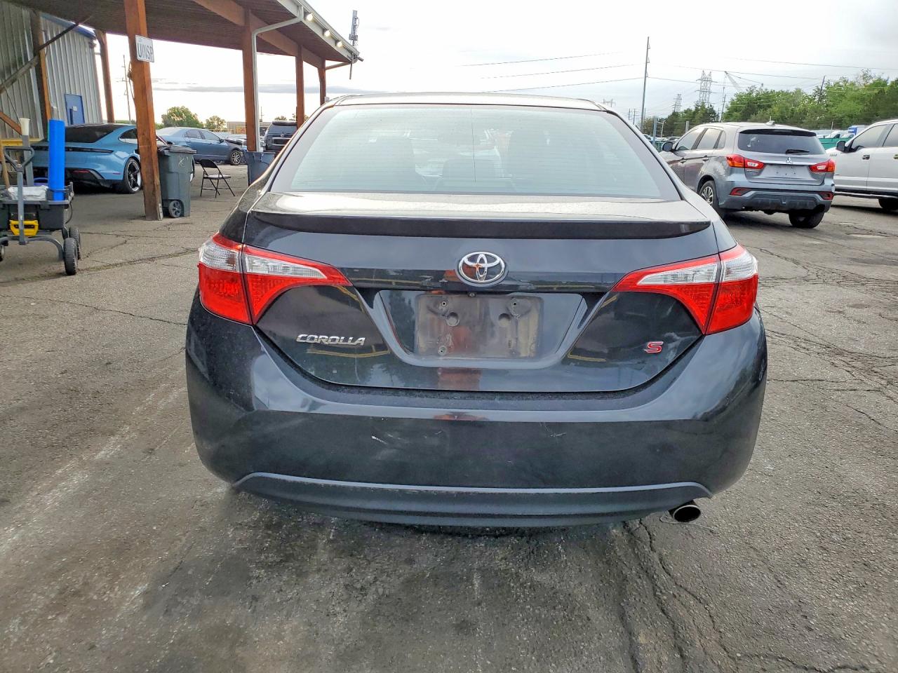 2015 TOYOTA COROLLA