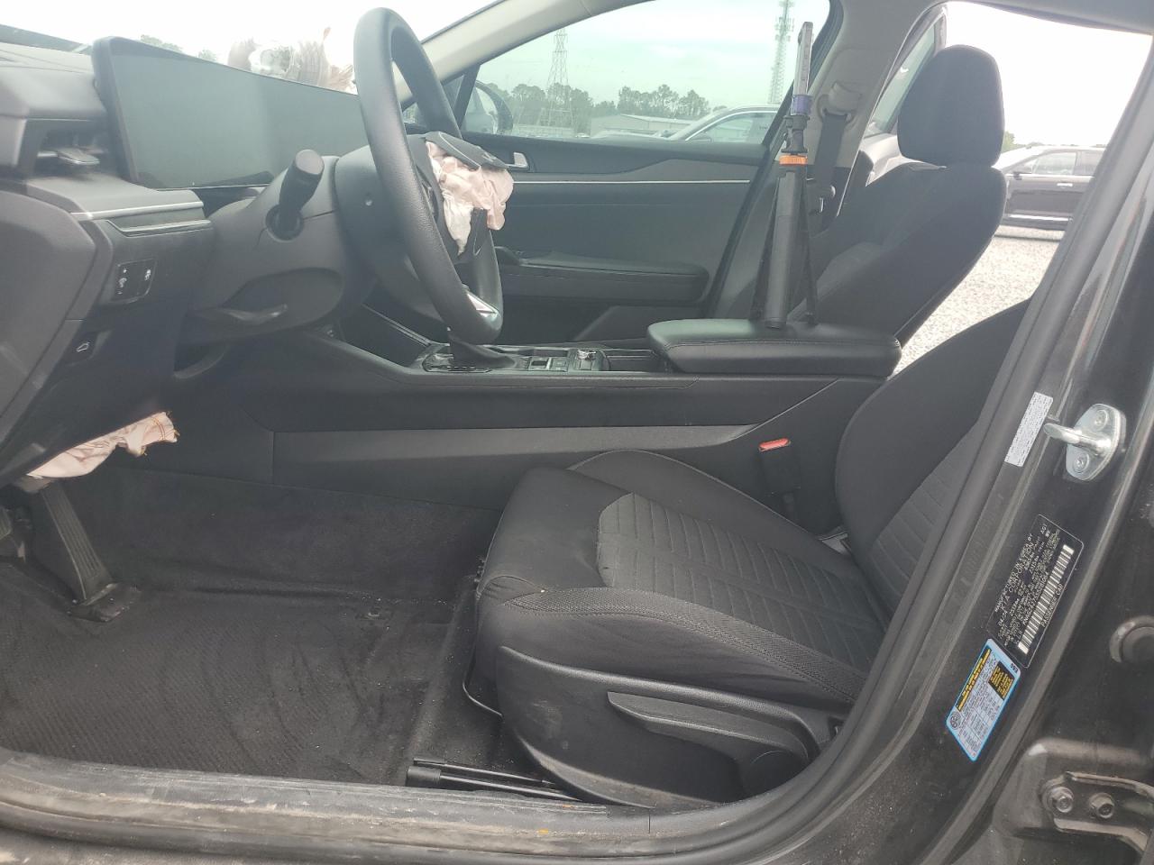 2025 KIA K5