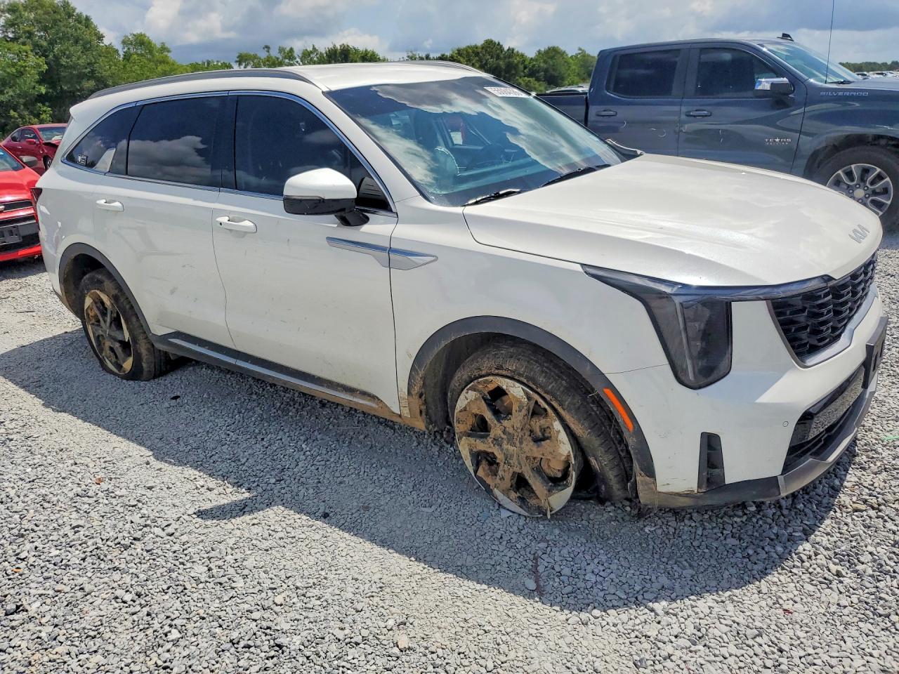 2025 KIA SORENTO