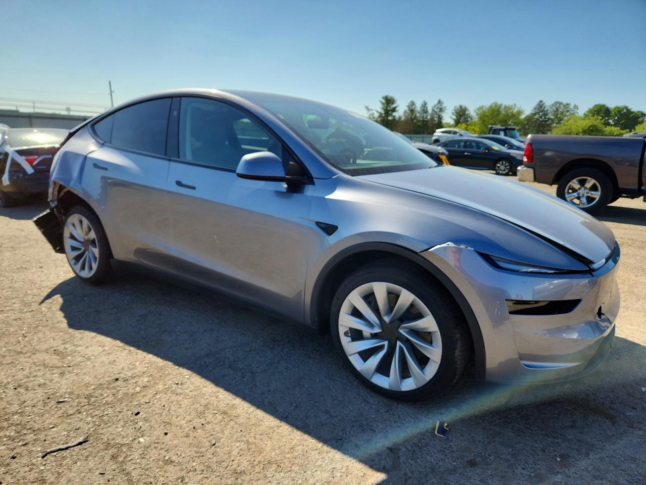 2026 TESLA MODEL Y