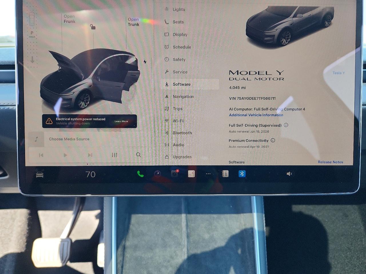 2026 TESLA MODEL Y