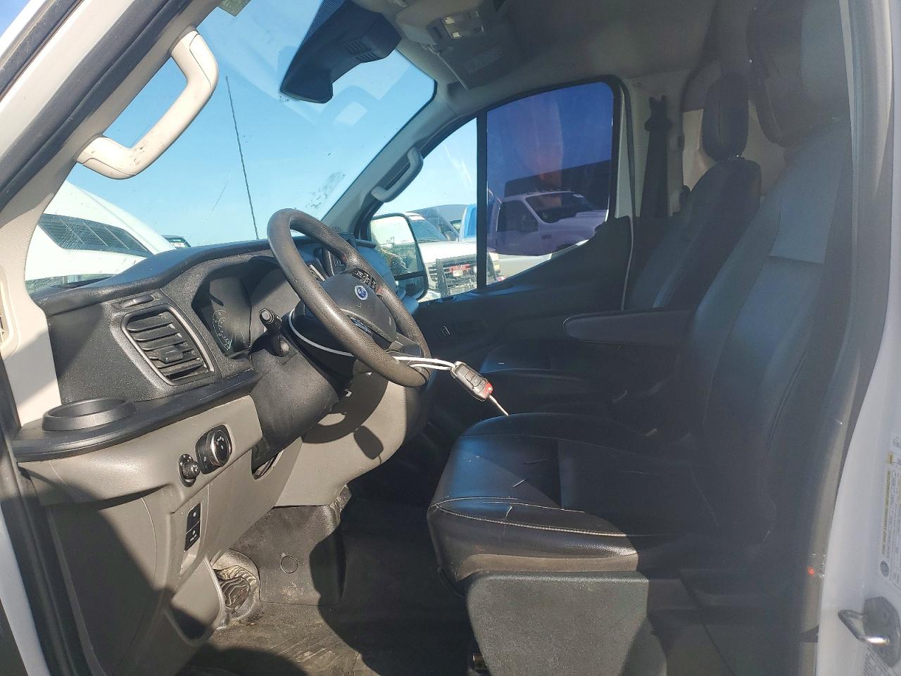 2023 FORD TRANSIT