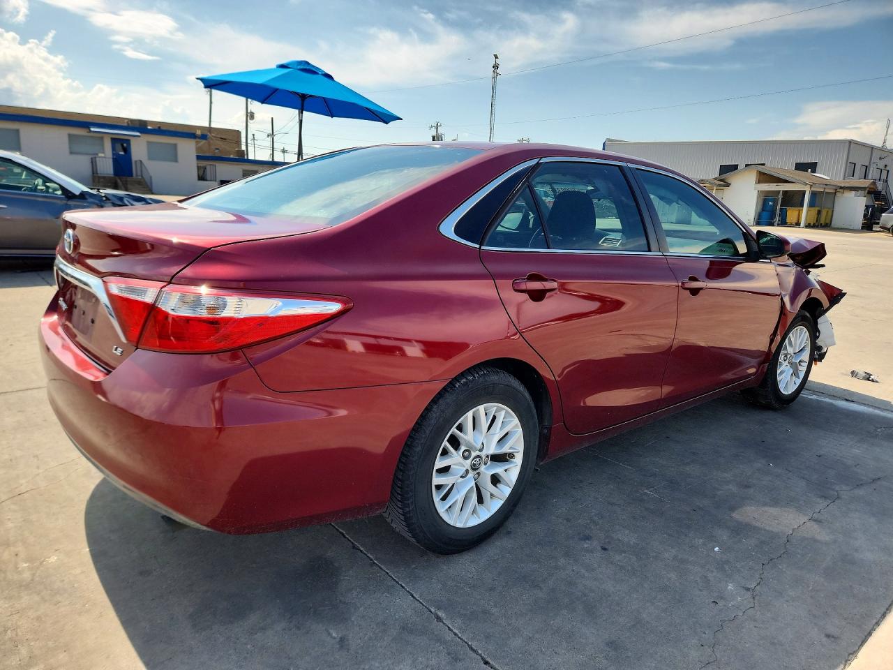2017 TOYOTA CAMRY
