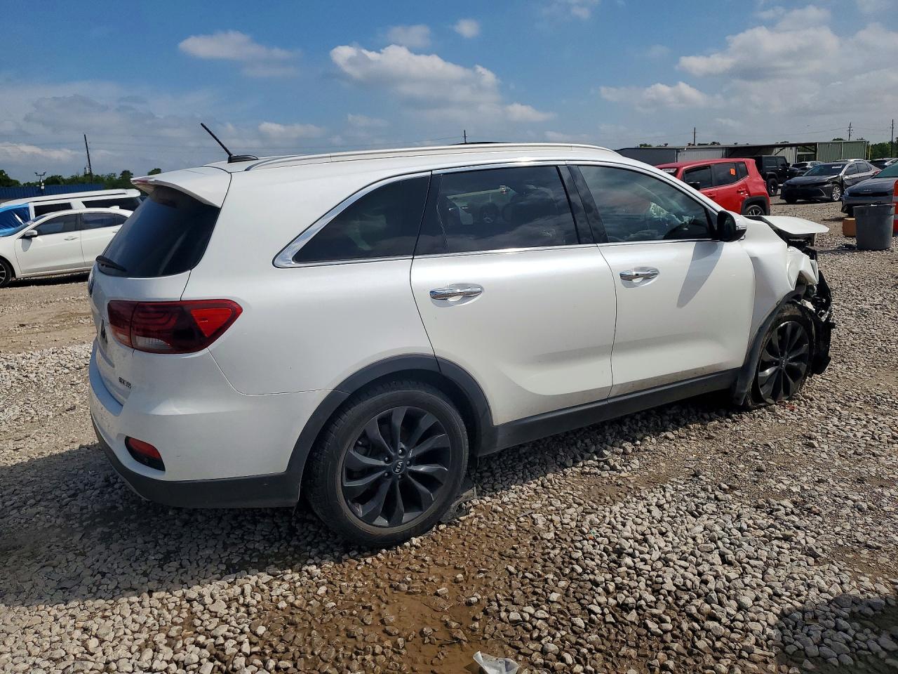 2020 KIA SORENTO