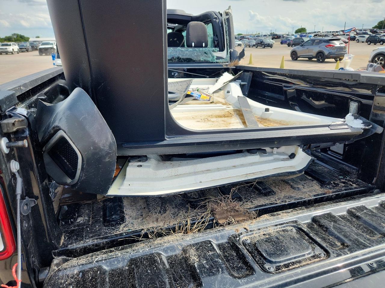 2023 JEEP GLADIATOR