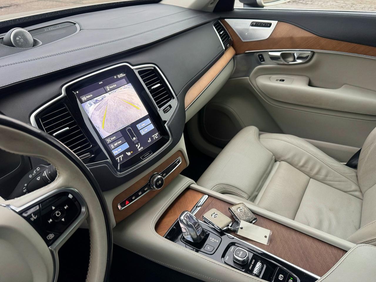 2016 VOLVO XC90