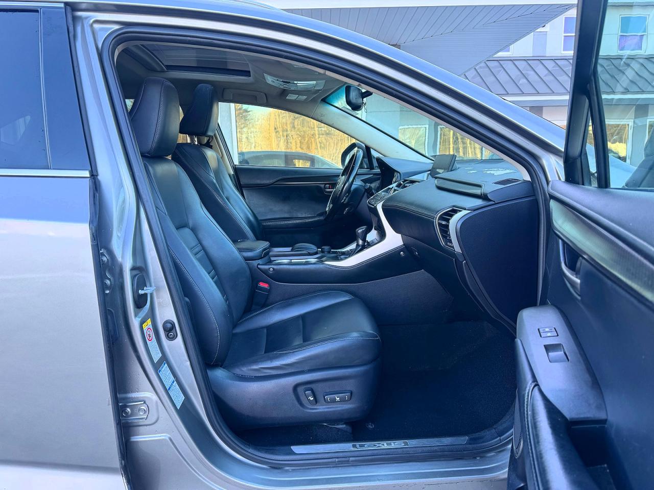 2016 LEXUS NX