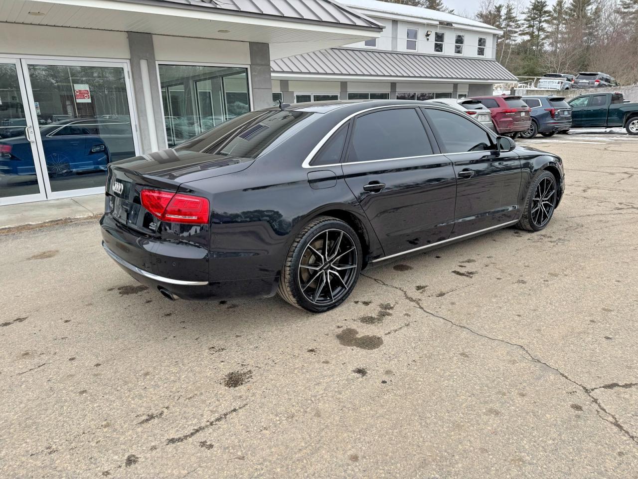 2011 AUDI A8
