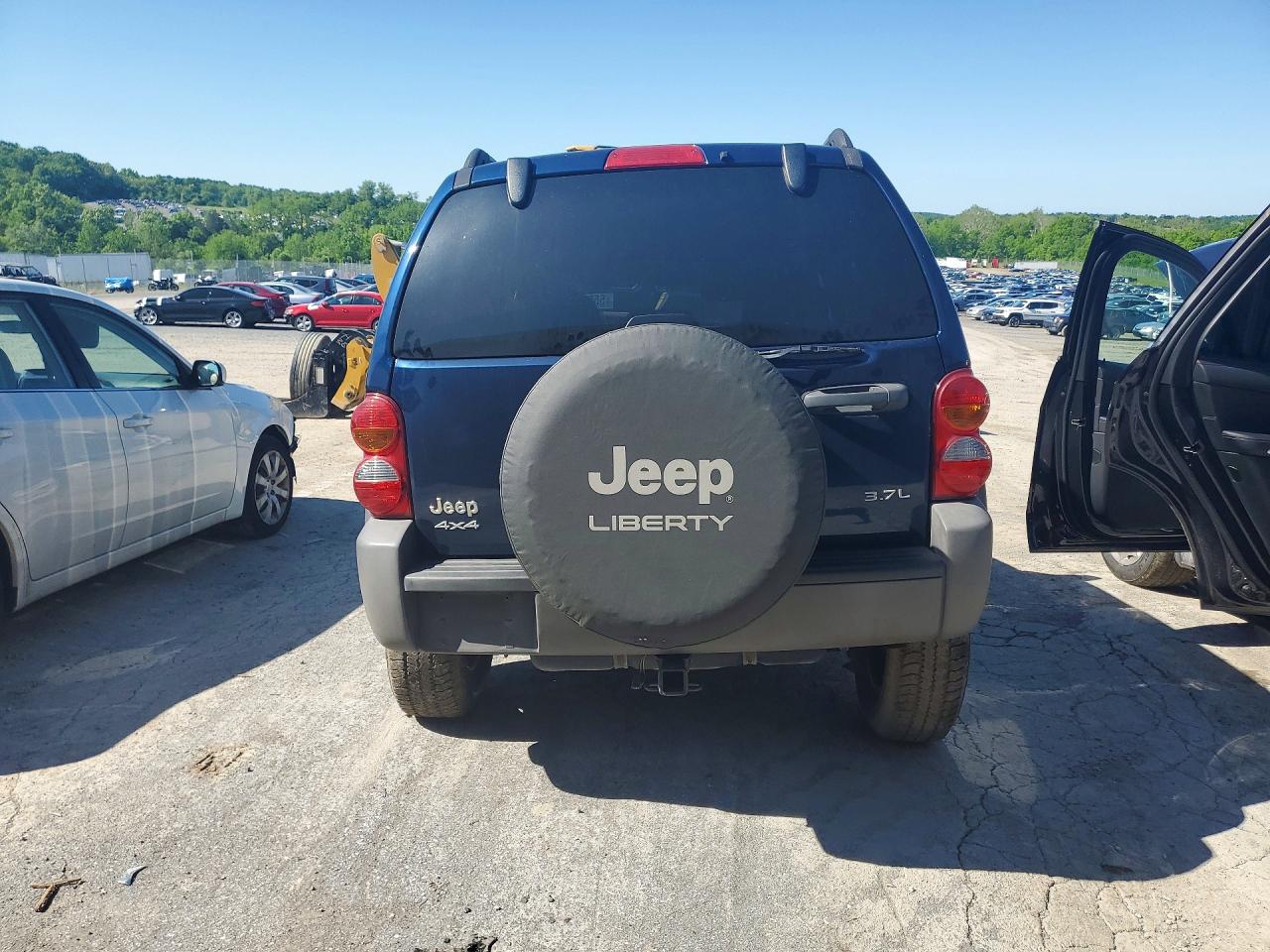 2004 JEEP LIBERTY