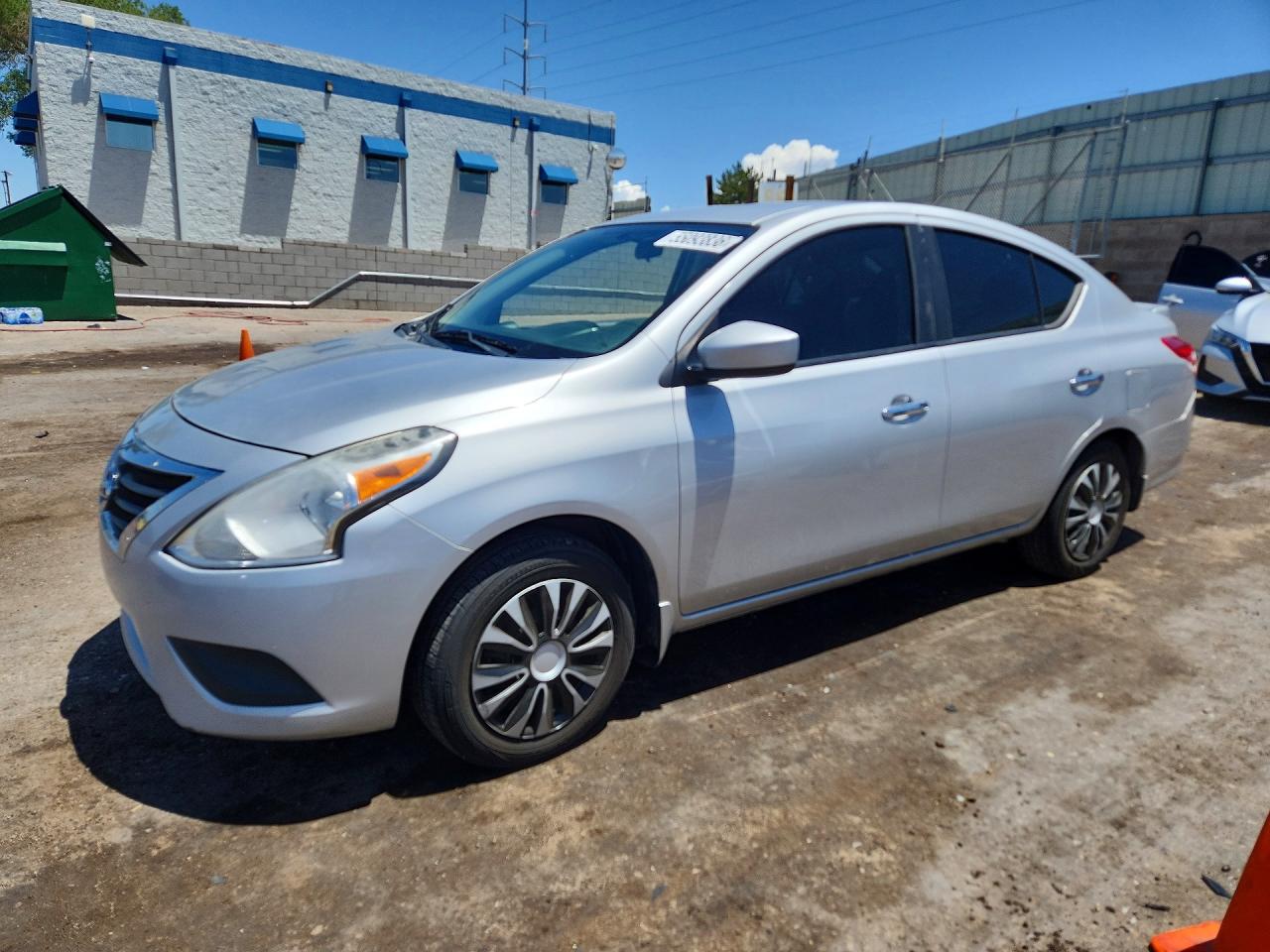 2015 NISSAN VERSA