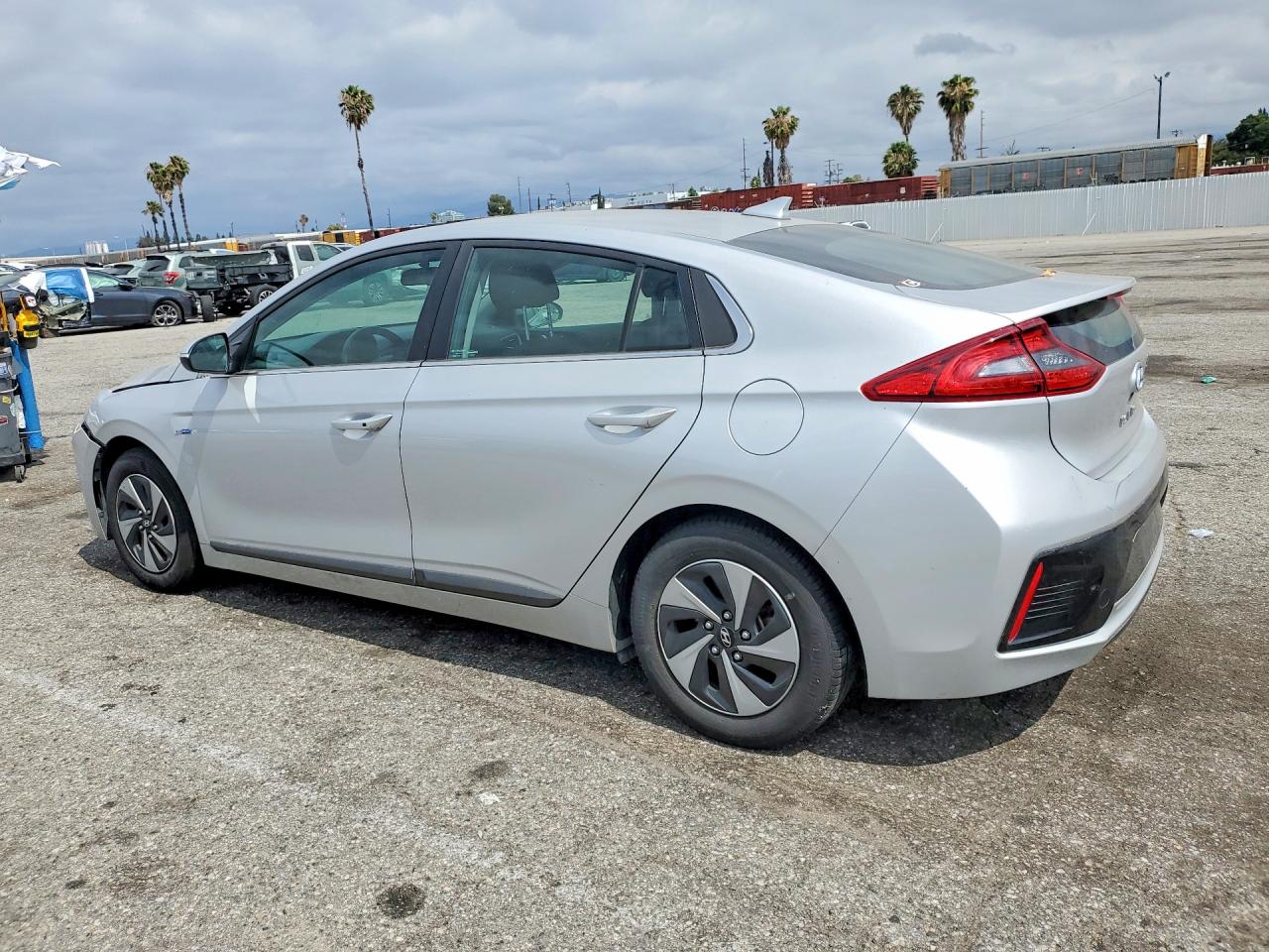 2017 HYUNDAI IONIQ