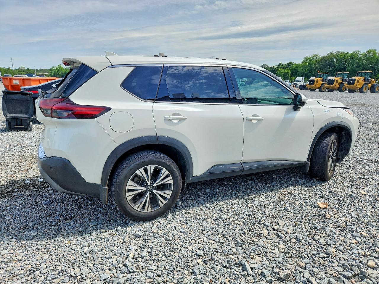 2021 NISSAN ROGUE