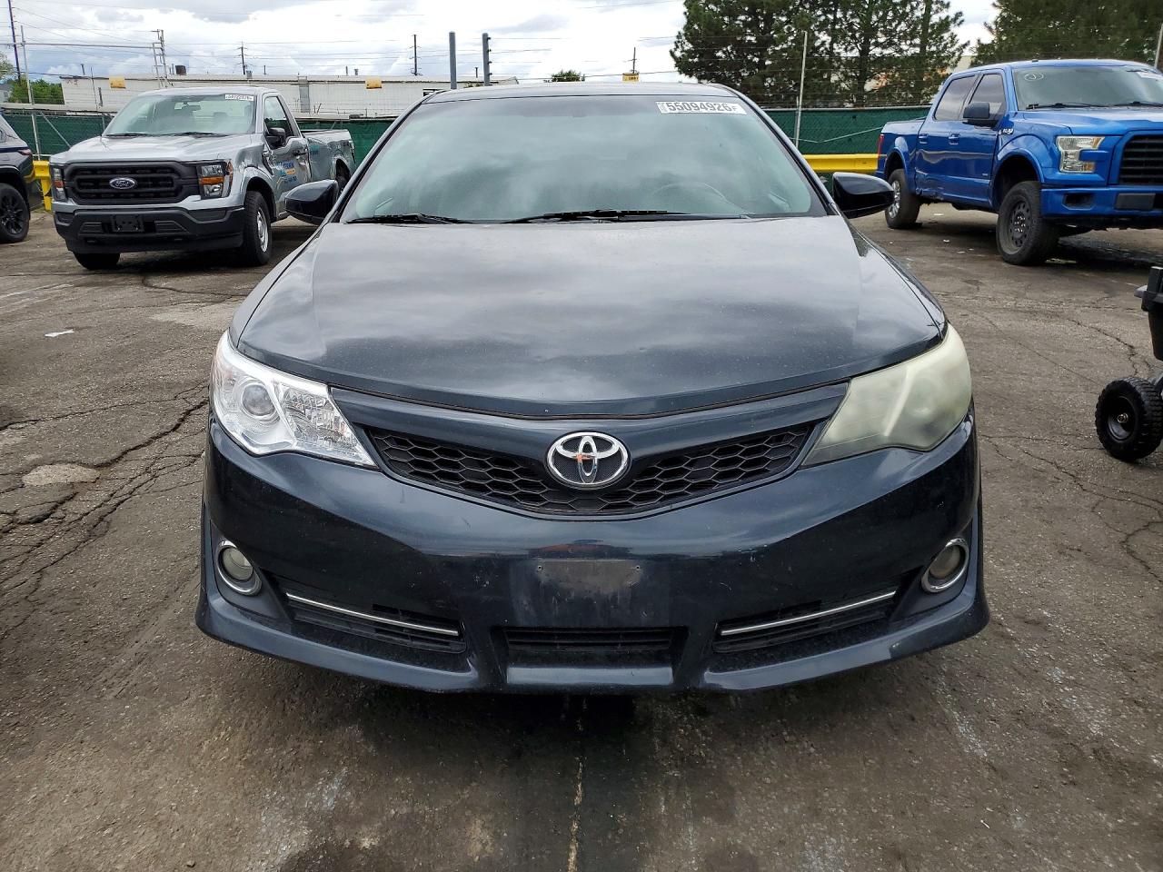 2014 TOYOTA CAMRY