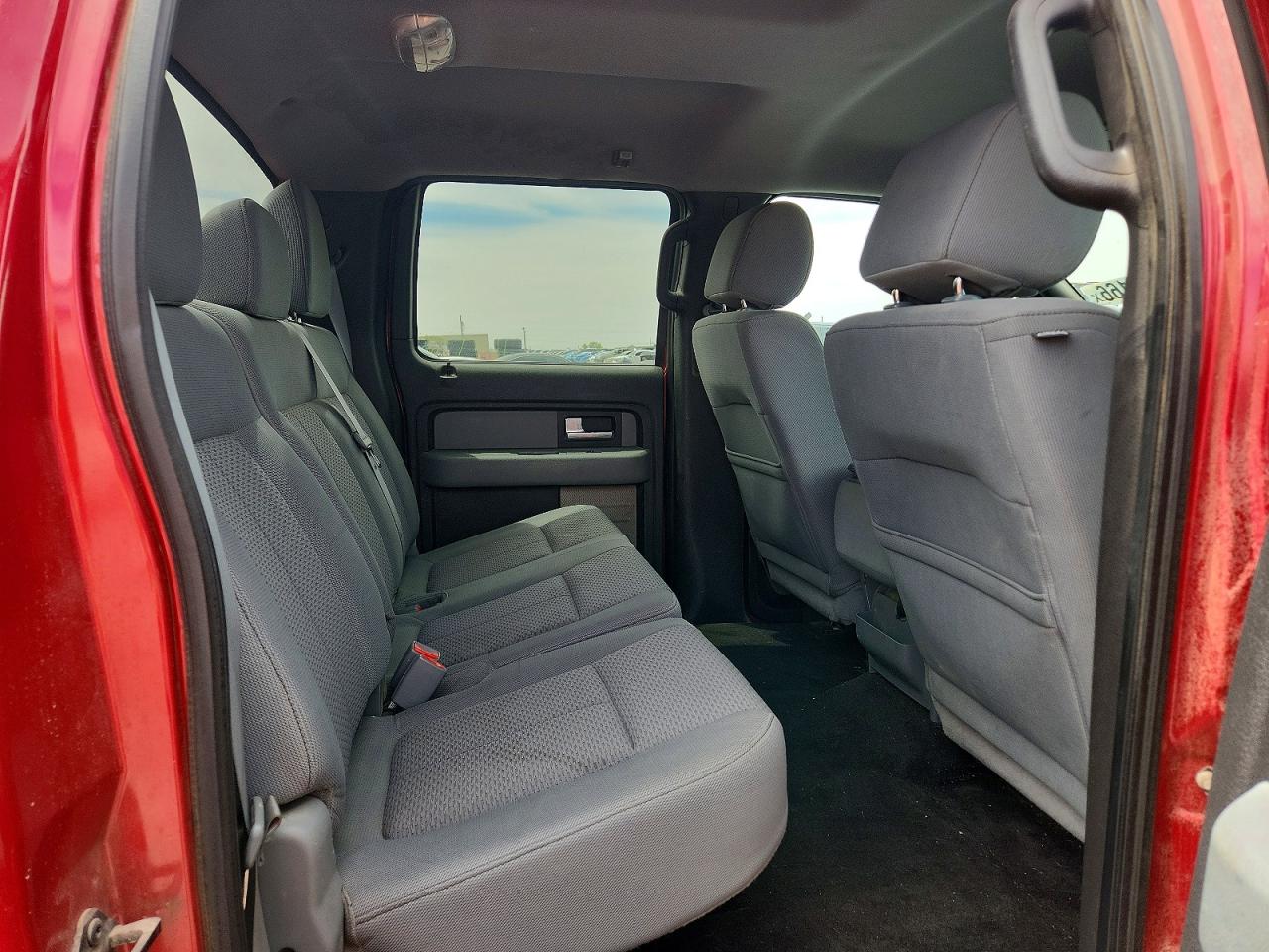 2012 FORD F150
