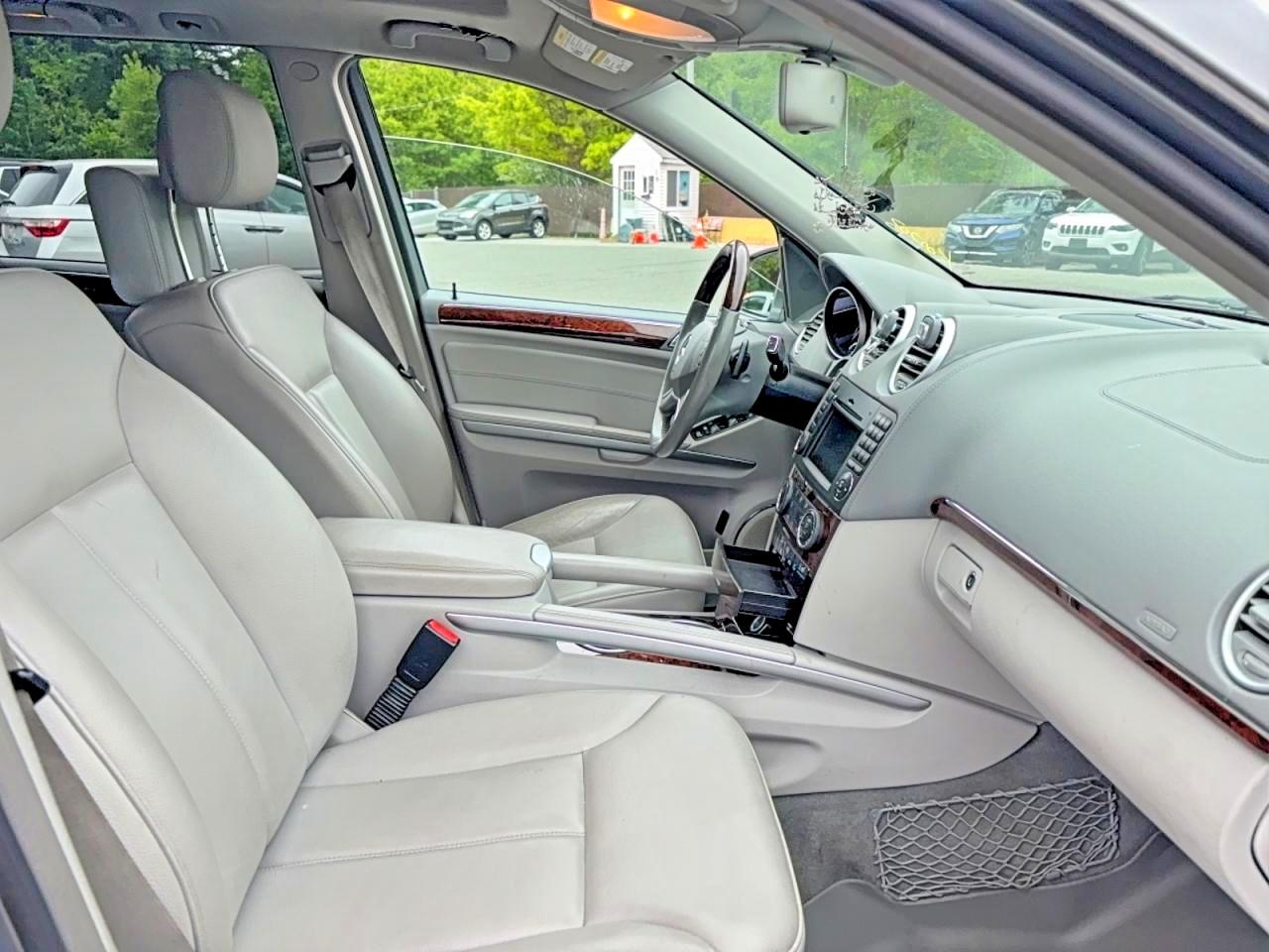 2011 MERCEDES-BENZ GL-CLASS