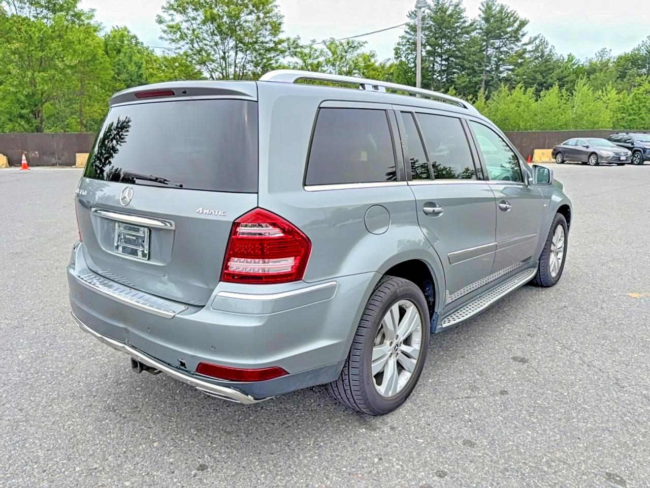 2011 MERCEDES-BENZ GL-CLASS