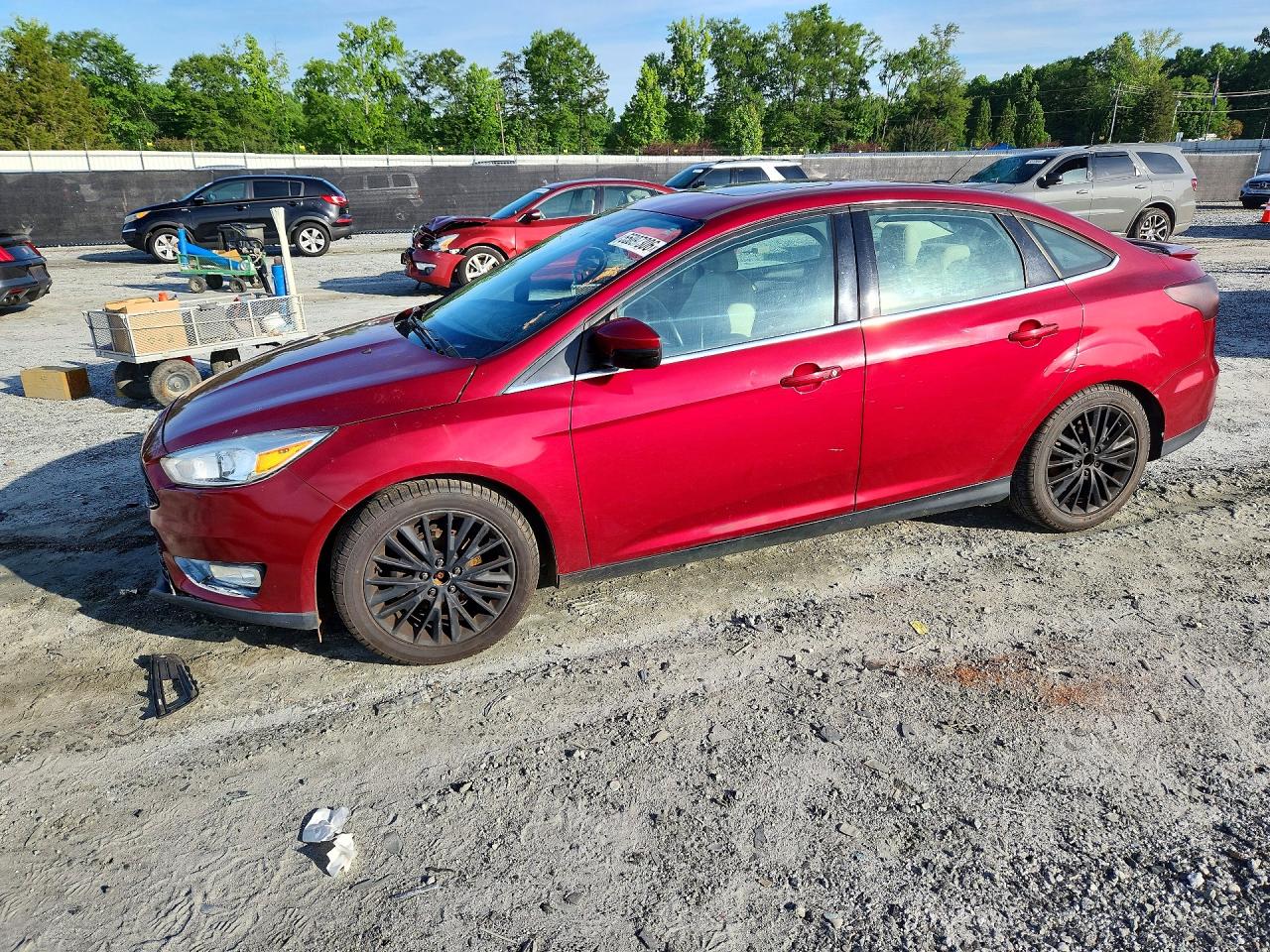 2017 FORD FOCUS