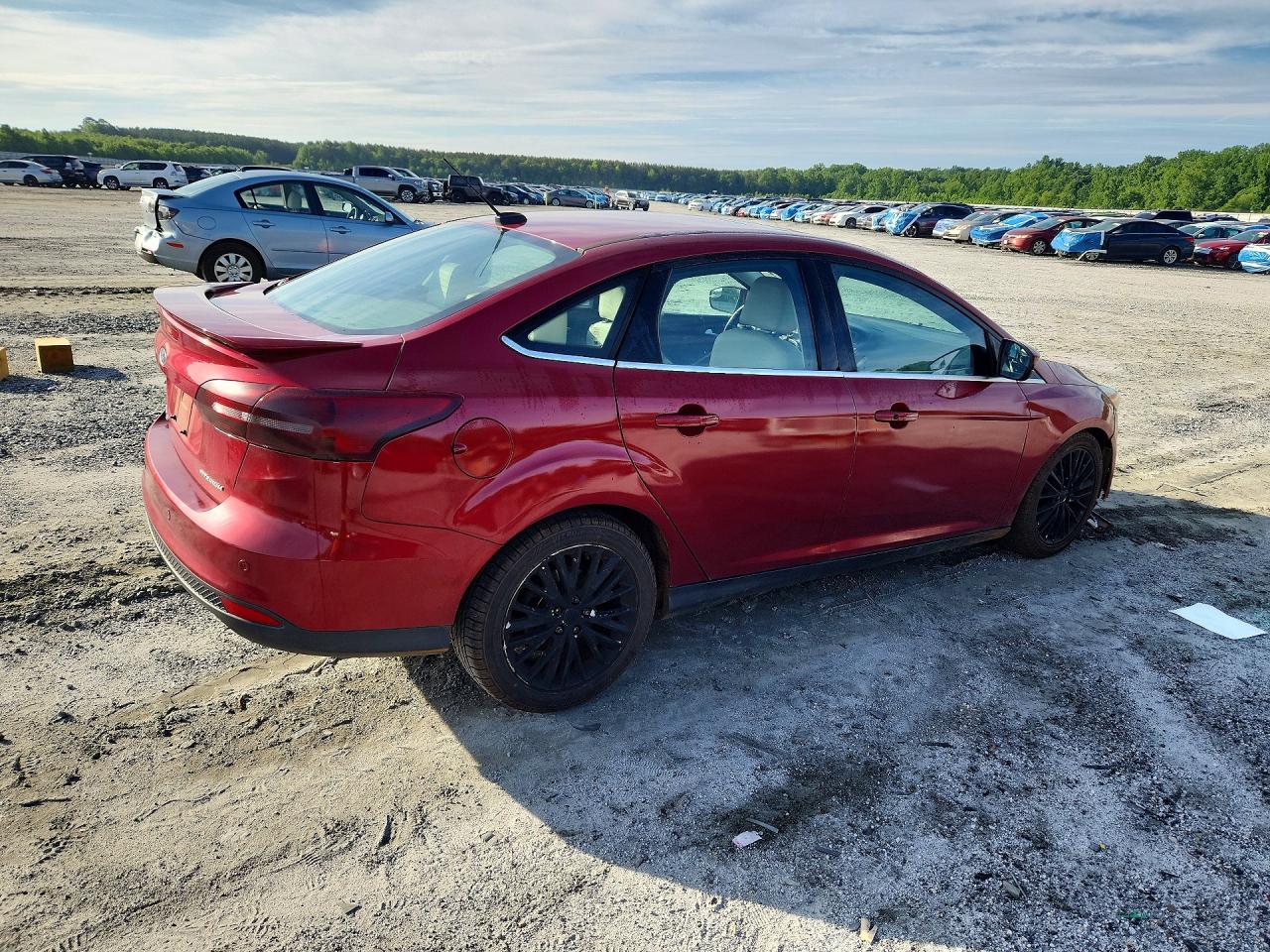 2017 FORD FOCUS