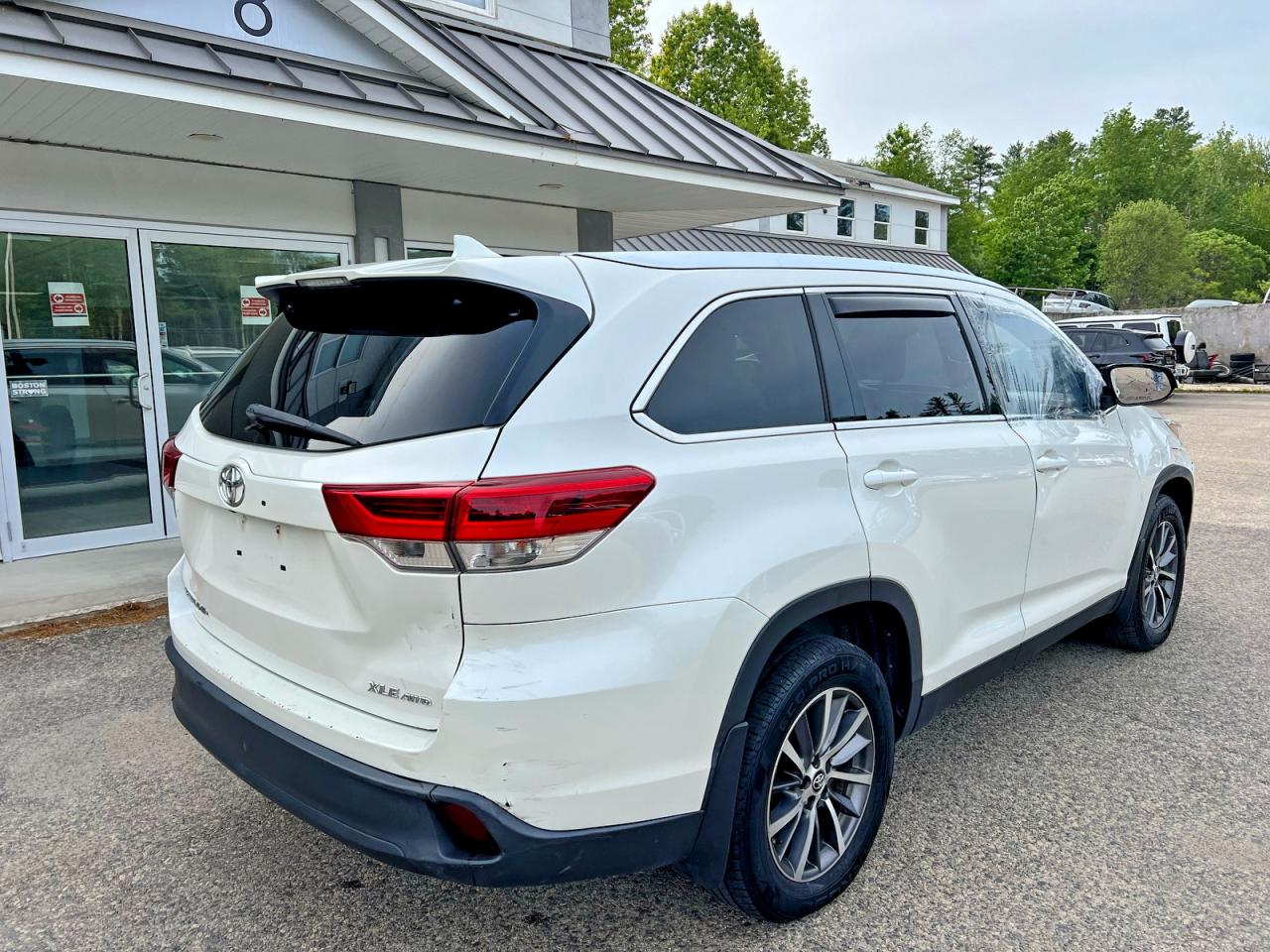 2019 TOYOTA HIGHLANDER