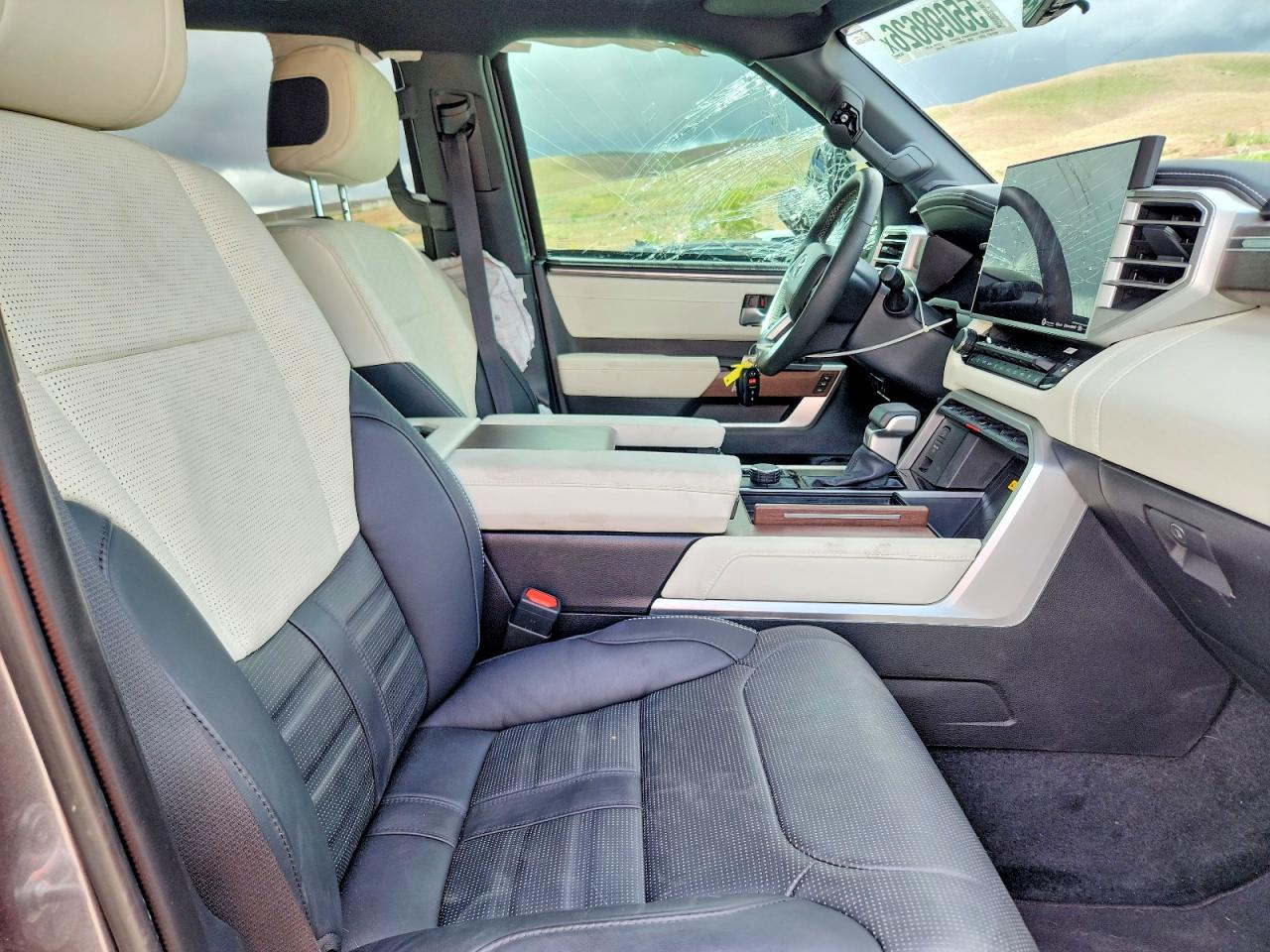2024 TOYOTA SEQUOIA